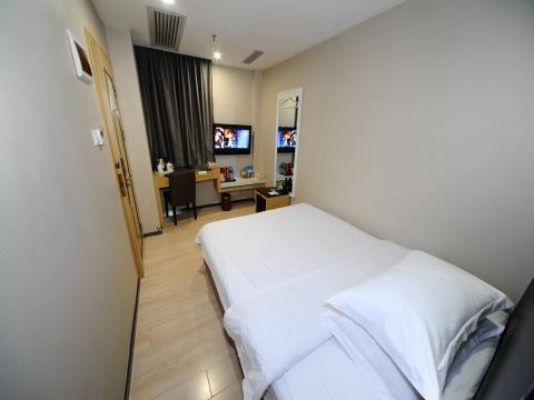Super 8 Guangzhou Railyway Station Hotell Exteriör bild