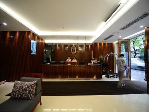 Super 8 Guangzhou Railyway Station Hotell Exteriör bild